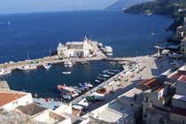 the tiny port of Marina Corta - Lipari