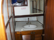 Panaria: intrieur d'un cabinet de toilette